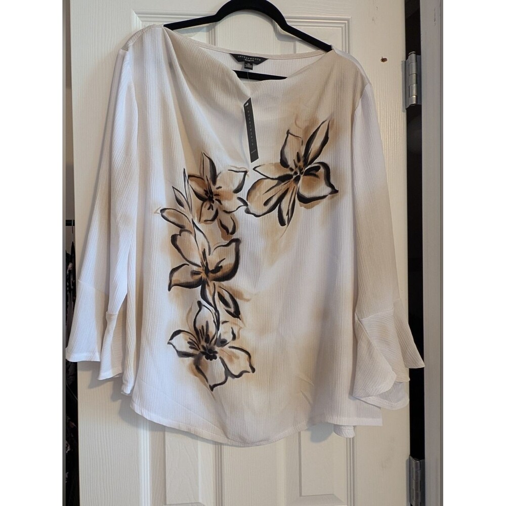 Investments Chic White Blouse with Brown Floral Motif NWT 1X